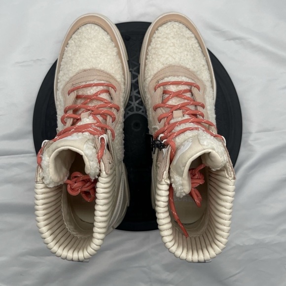 NEW Sorel Brex Cozy Shearling Lug Sole Waterproof Boots 9.5 - Picture 7 of 12